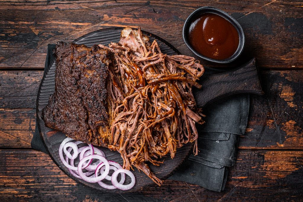 BEST PULLED PORK AT SHARPSHOOTER PIT AND GRILL IN ST. LOUIS